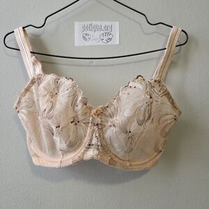 Elegant Cream Lace BraParamour "Madison" Embroidered Bra - Size 32G